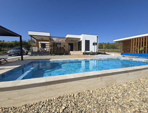 Drvena pergola i fasada