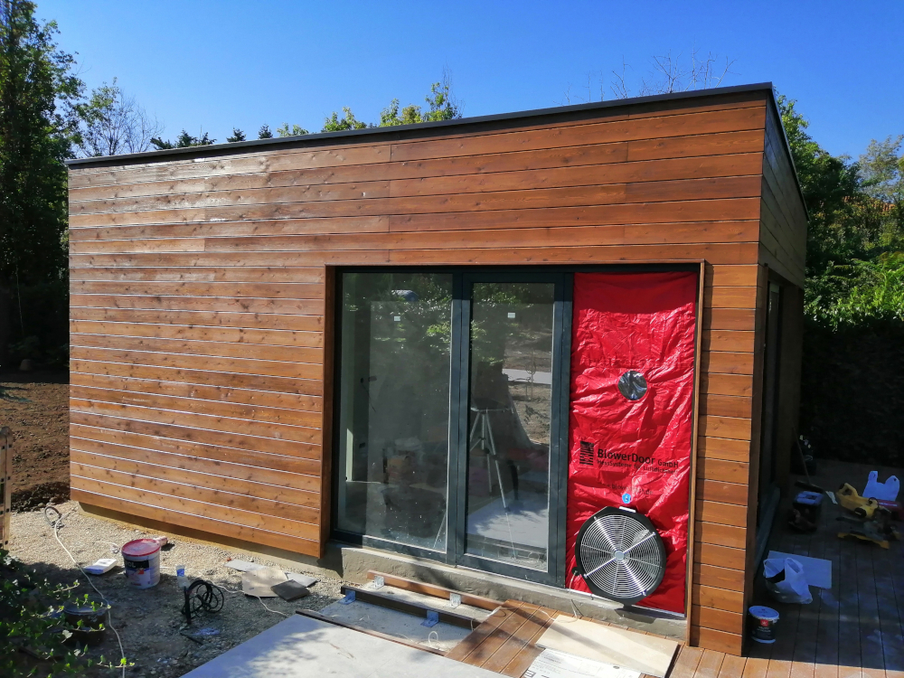 Kvalitet objekta - blow door test prikazan na slici vrata